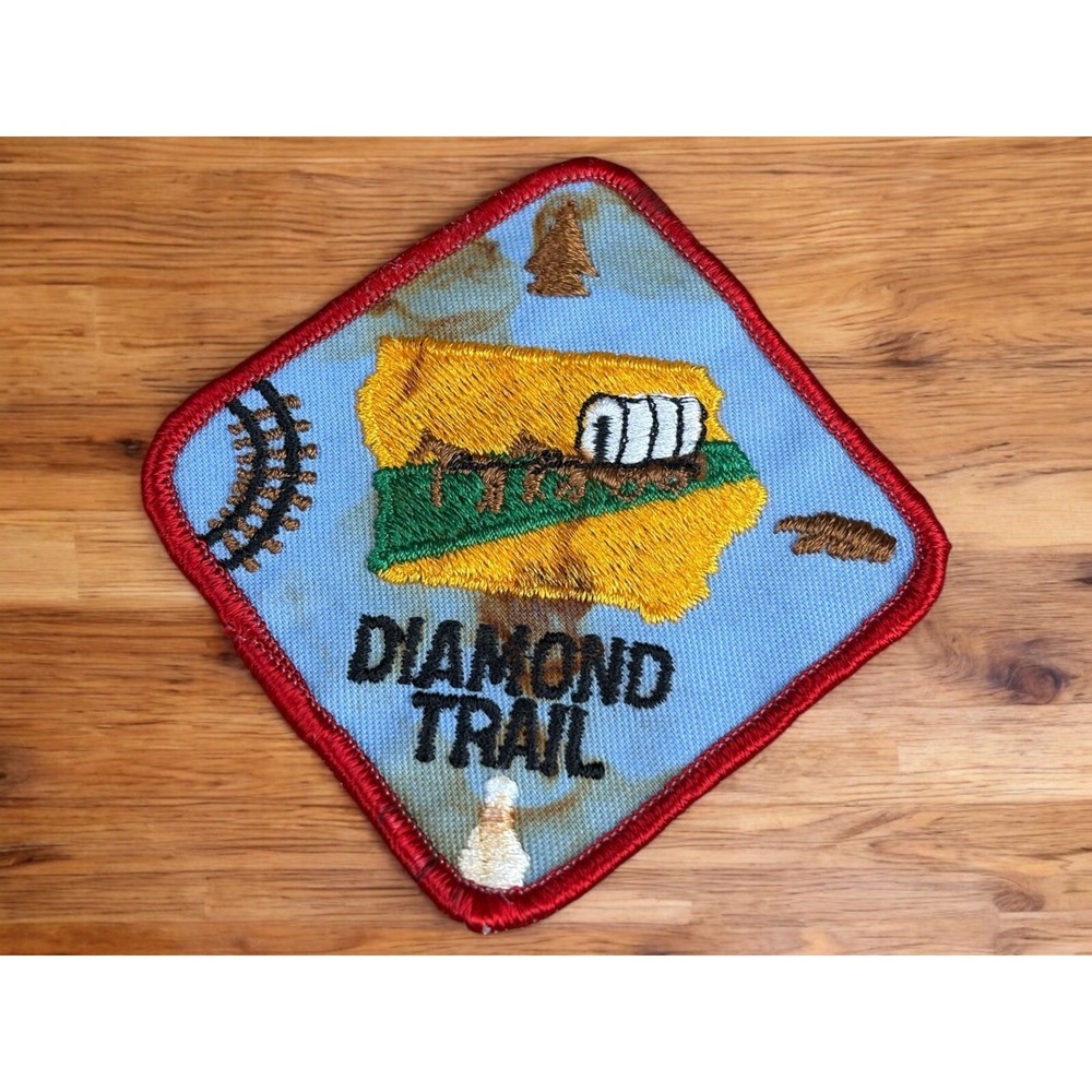 Diamond‎ Trail Patch 3.75"